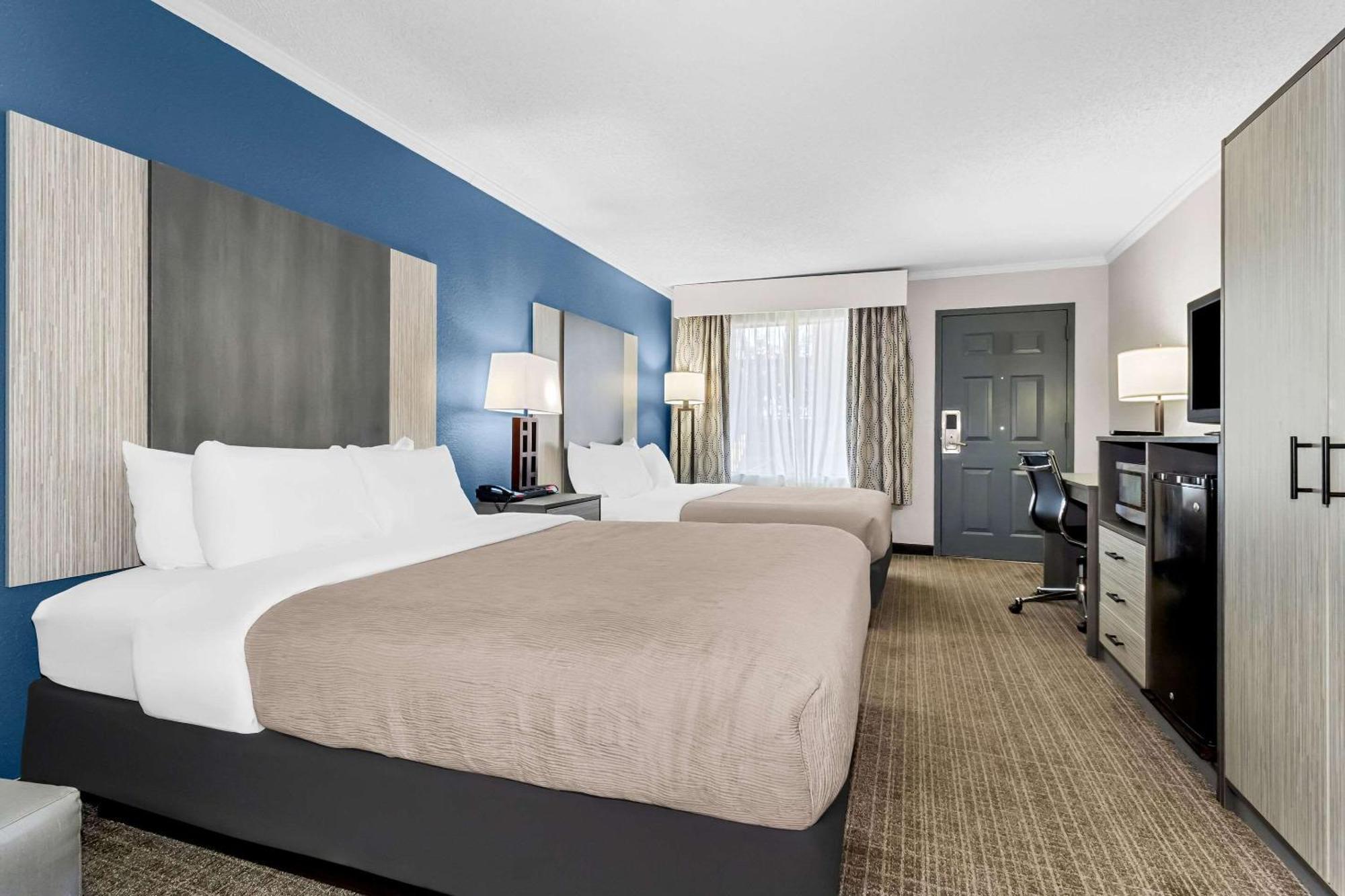 Quality Inn & Suites Florence Civic Center Dış mekan fotoğraf