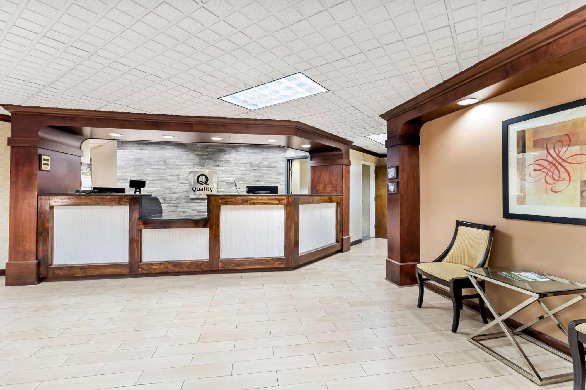 Quality Inn & Suites Florence Civic Center Dış mekan fotoğraf