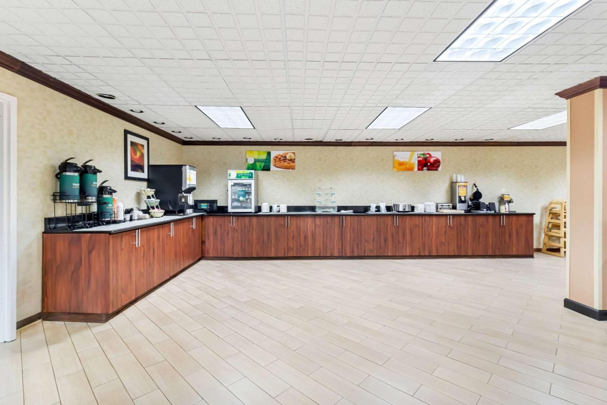 Quality Inn & Suites Florence Civic Center Dış mekan fotoğraf
