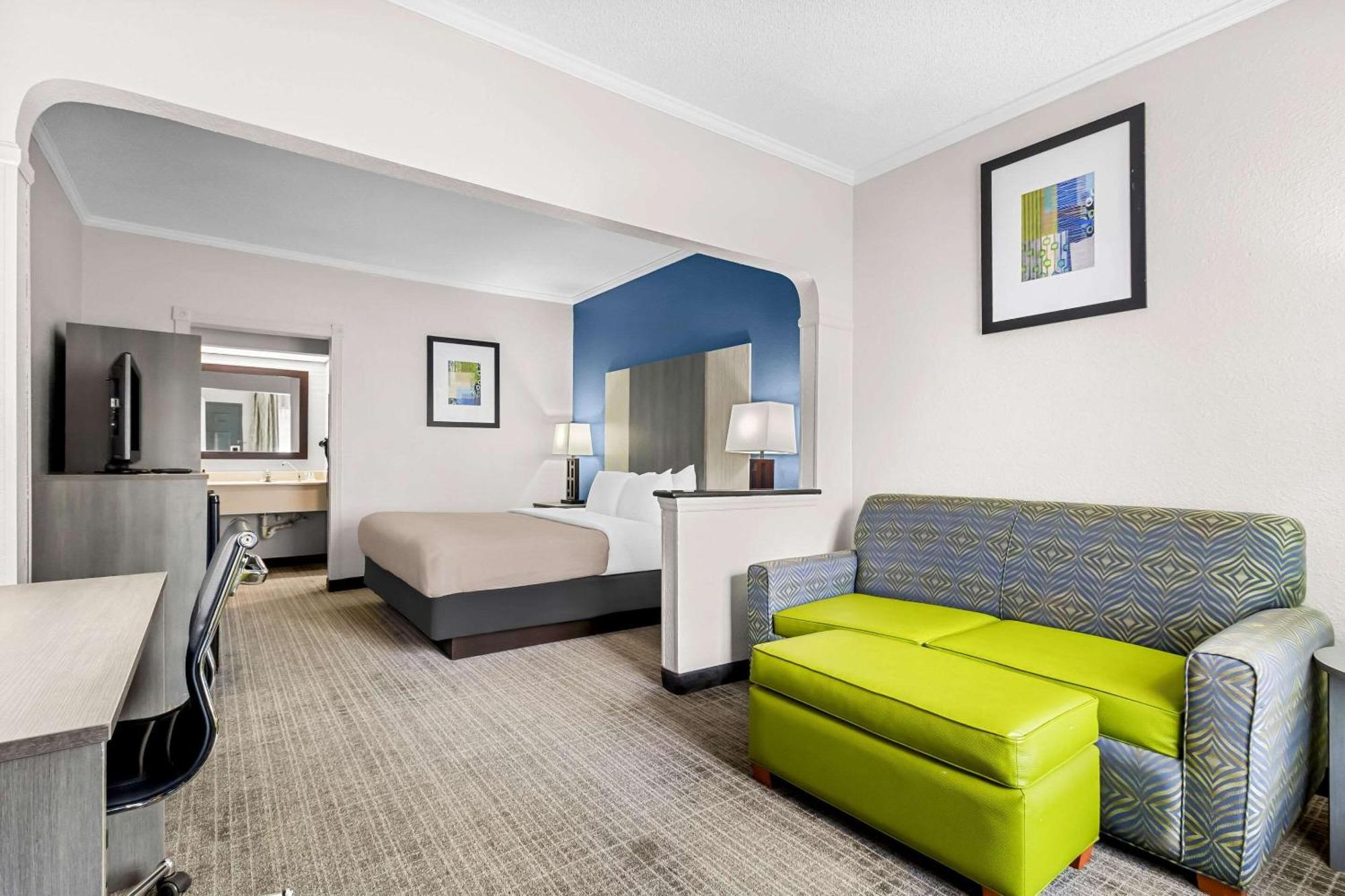 Quality Inn & Suites Florence Civic Center Dış mekan fotoğraf