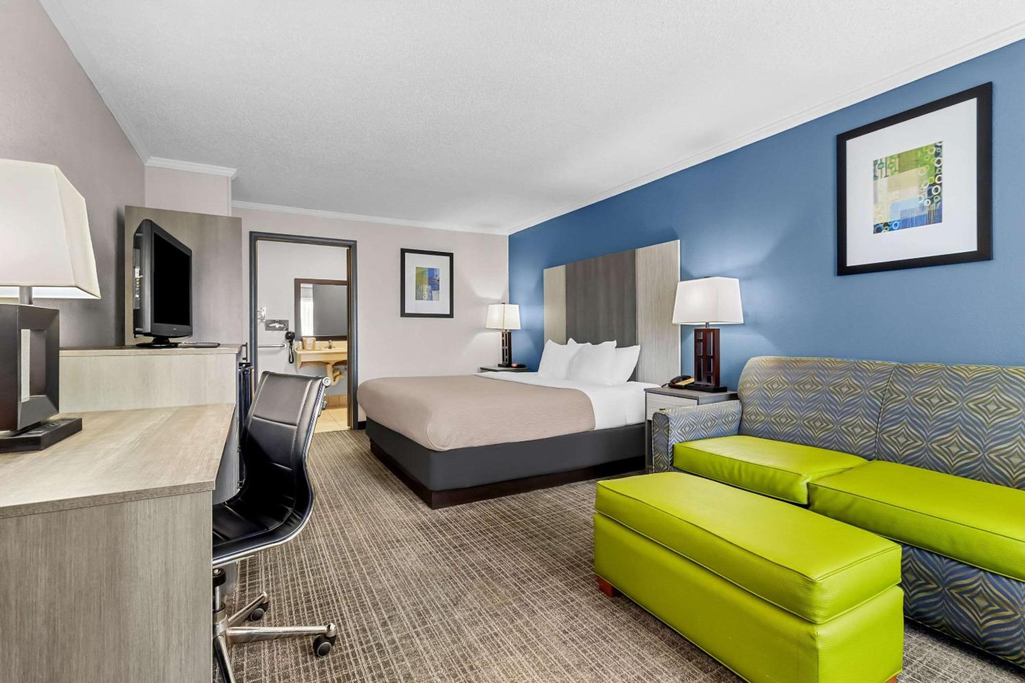 Quality Inn & Suites Florence Civic Center Dış mekan fotoğraf