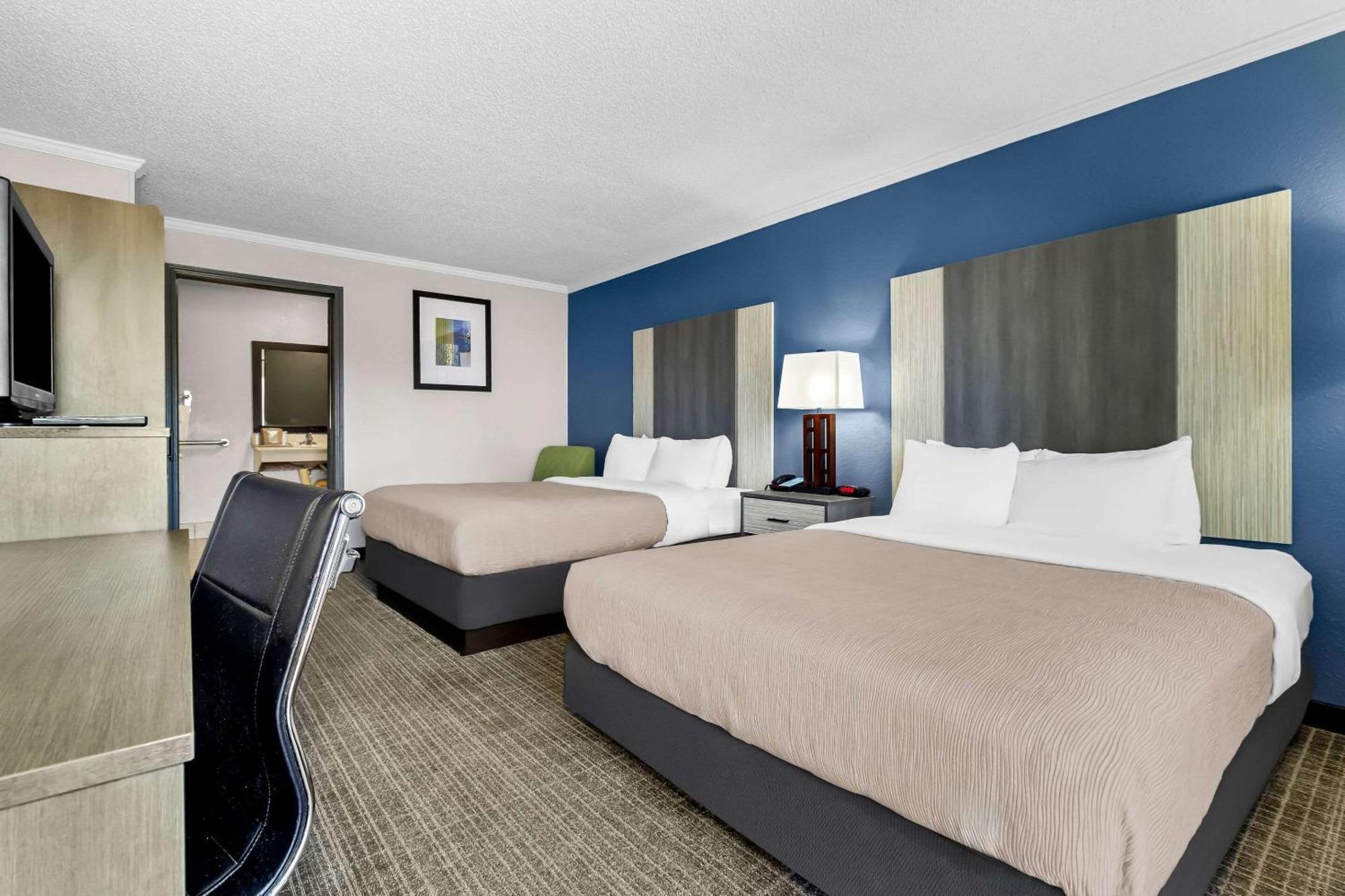 Quality Inn & Suites Florence Civic Center Dış mekan fotoğraf