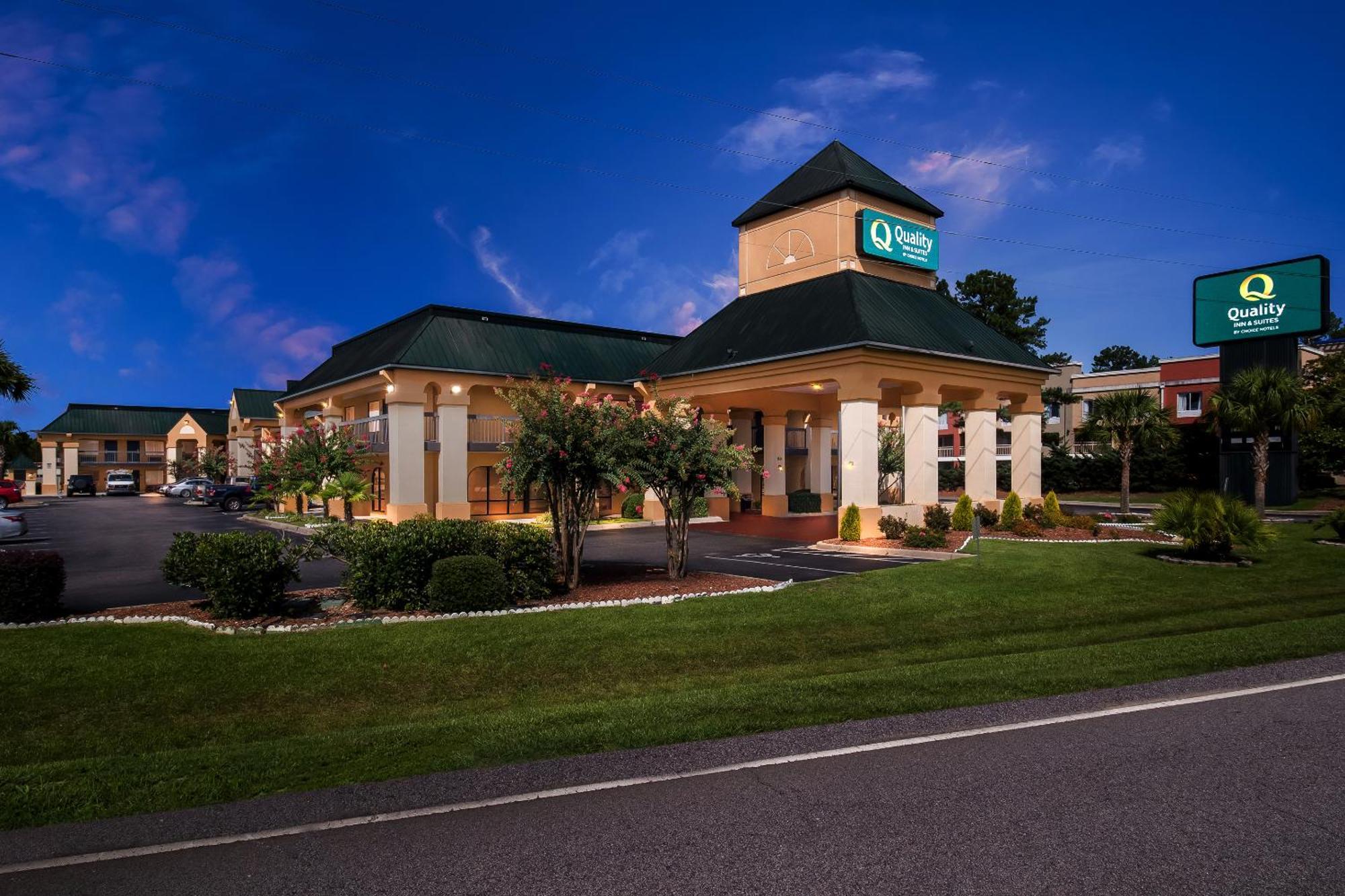 Quality Inn & Suites Florence Civic Center Dış mekan fotoğraf