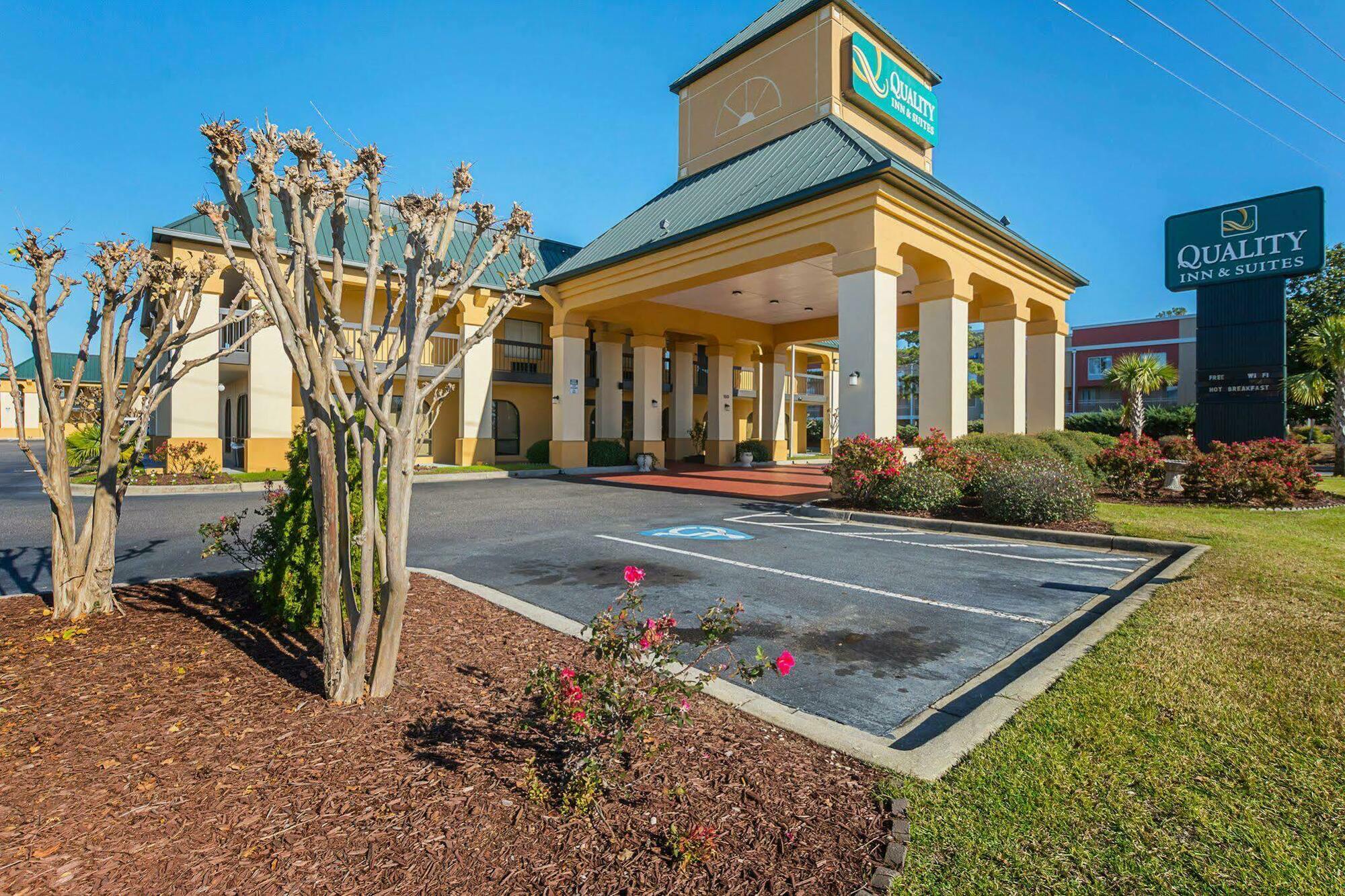 Quality Inn & Suites Florence Civic Center Dış mekan fotoğraf